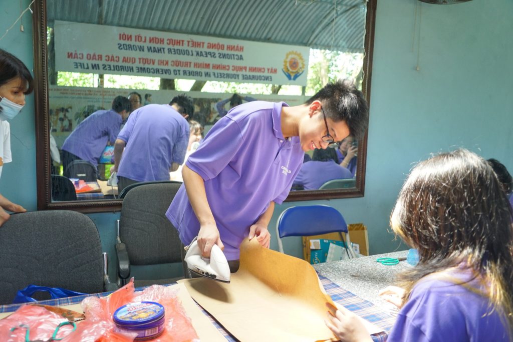 Trung Tâm Vì Ngày Mai