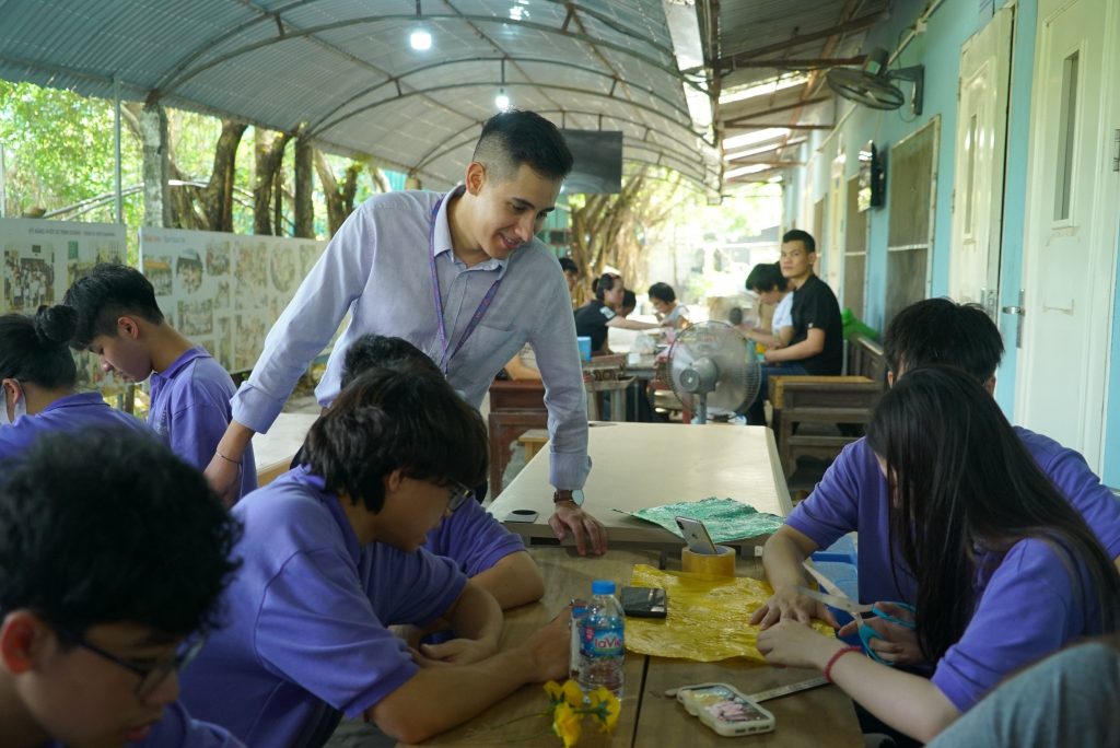 Trung Tâm Vì Ngày Mai